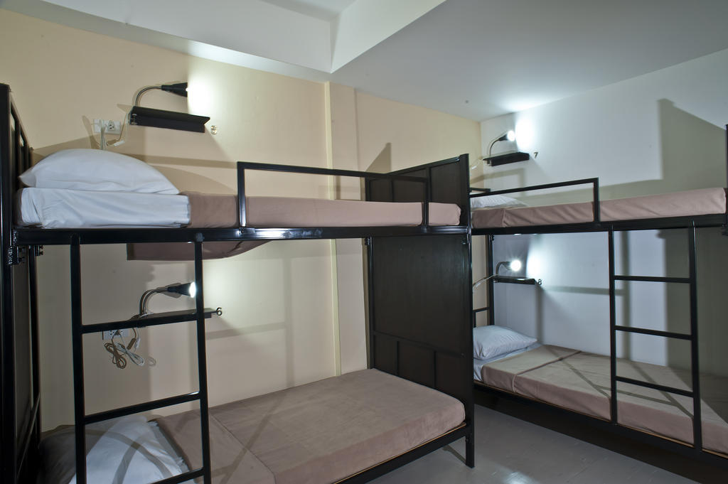 G9Bangkok Hostel Стая снимка